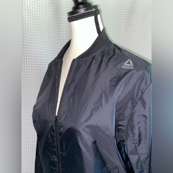 Women’s‎ REEBOK taffeta black workout bomber sport jacket size small - Picture 6 of 16